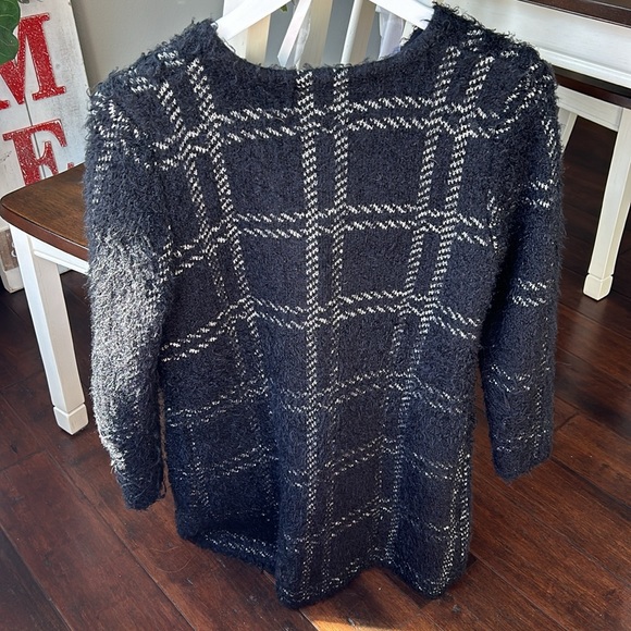 Fuzzy feel Cardigan - Picture 3 of 4